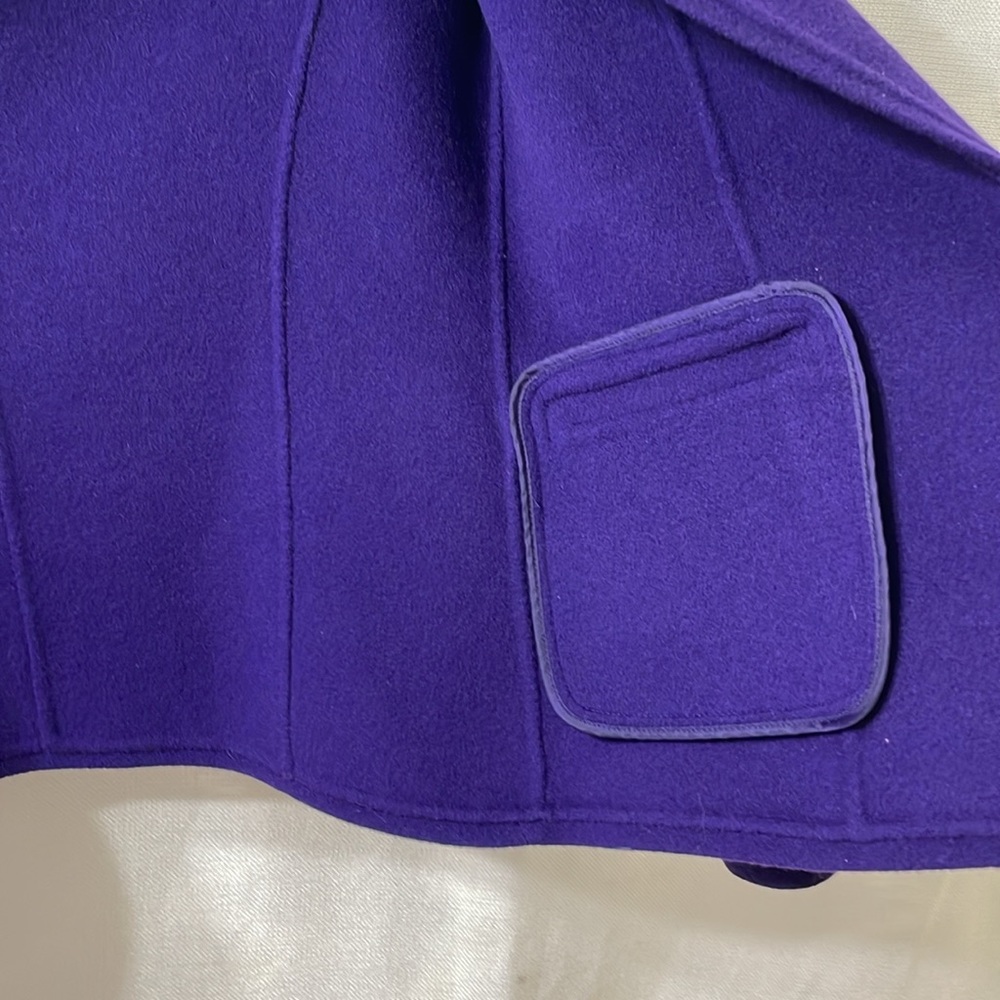 Jacket - Picture 5 of 10